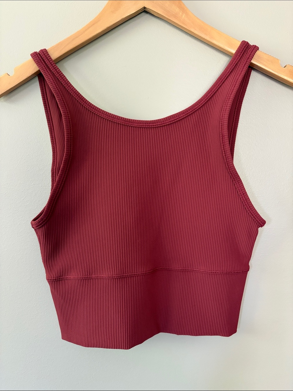 Lululemon Ribbed Power Pivot Tank Chianti Size 6 Cropped Workout Athletic Gym